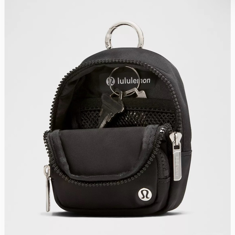 lululemon Mini Everywhere Backpack Black Nano Clippable NWT - Picture 4 of 9
